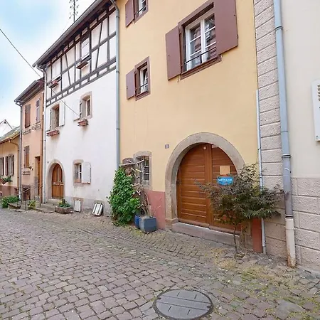 Bretzel Dans Maison Alsacienne,